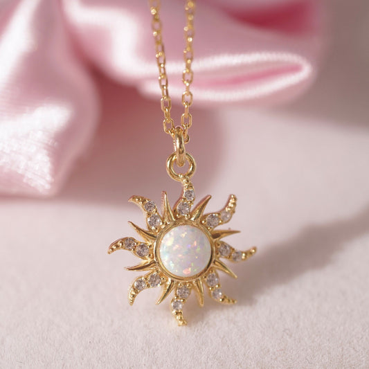 Vintage Necklaces with Opal Pendant