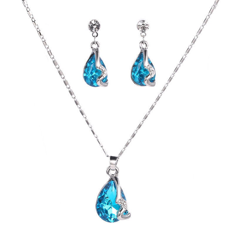 Water drop necklace with earrings